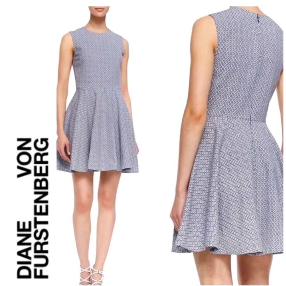Diane Von Furstenberg NEW Jeannie Fit and Flare Dress - Blue and Cream - Size 8